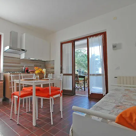 Casa Katia Apartment Lacona